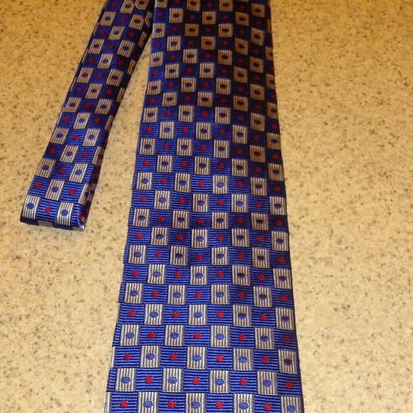 Mens Burberry Tie - Picture 2 of 5
